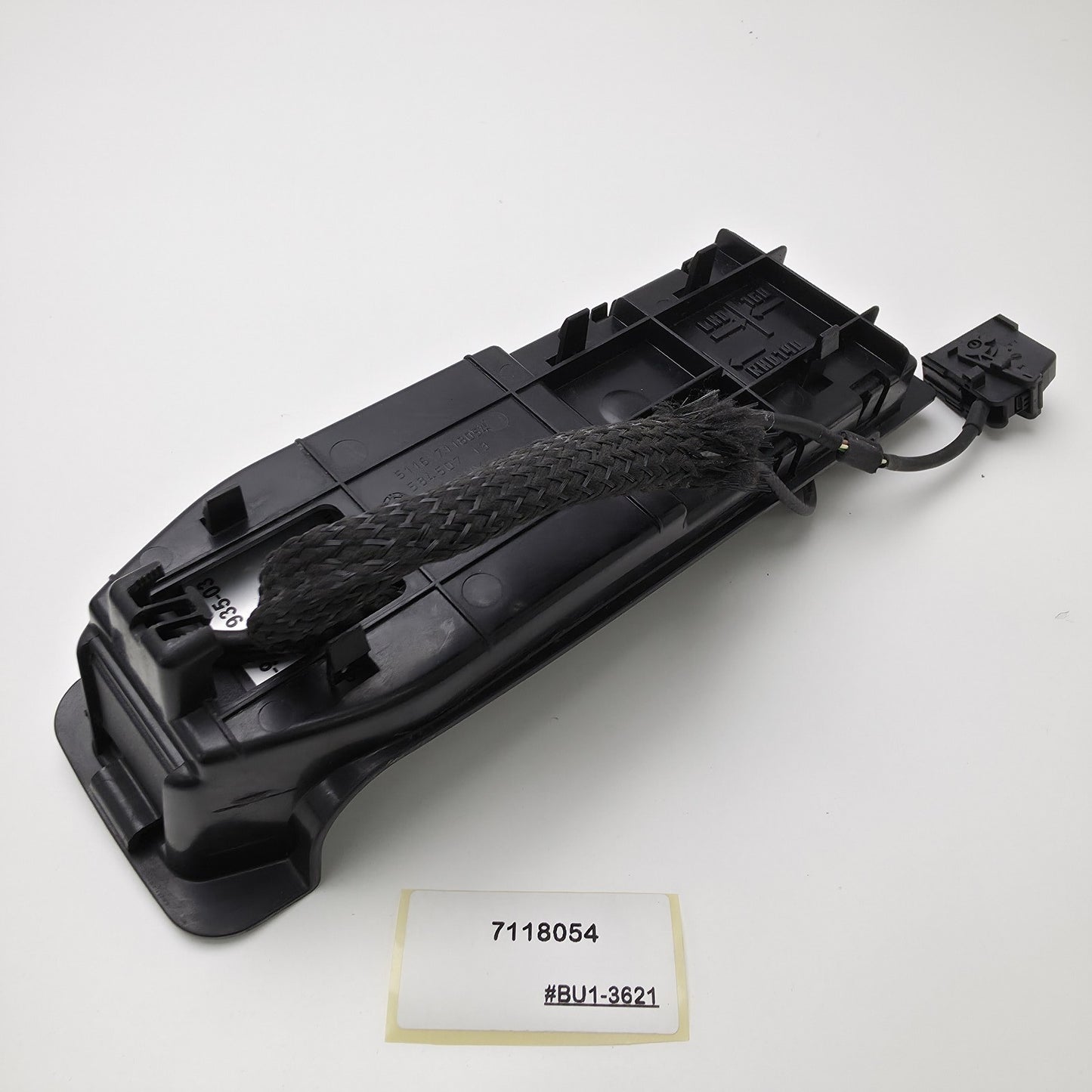 2006-2011 BMW 3 Series MOBILE PHONE TELEPHONE SNAP IN ADAPTER BOX 7118054