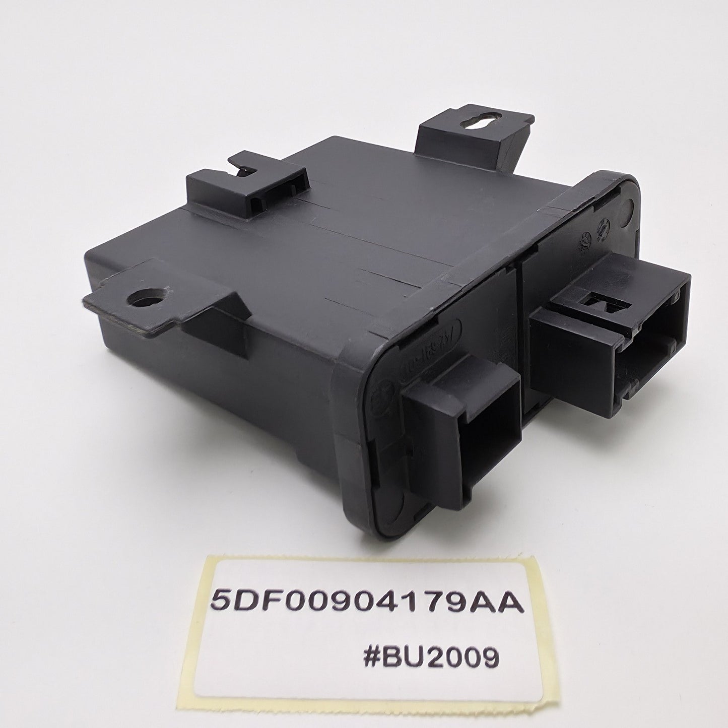 2012-2018 Land Rover Range Rover Evoque Headlight Control Module 5DF00904179AA