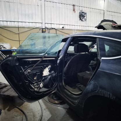 2012 Audi A7 Quattro Door Shell Used OEM 4G8831051A