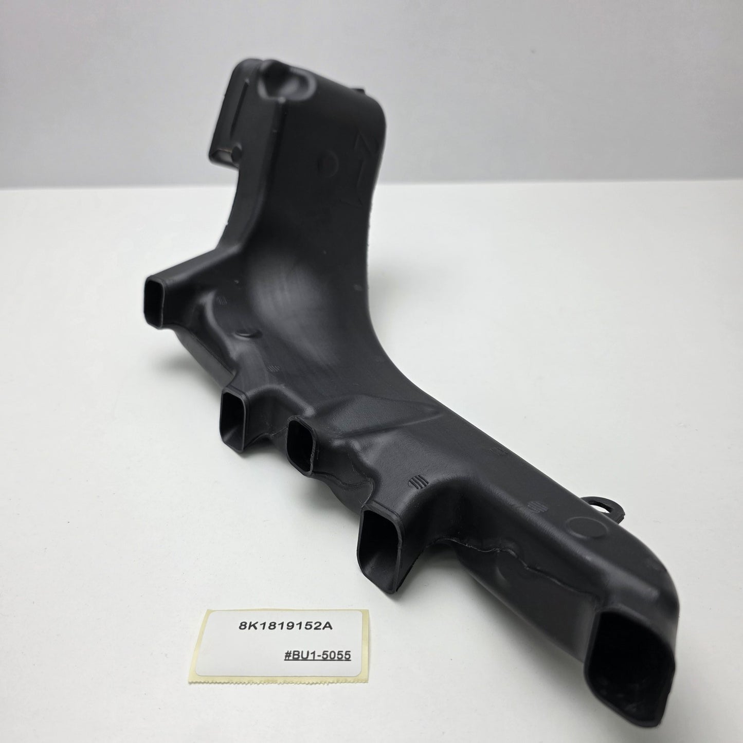 2011 Audi A4 Instrument Panel Air Duct Upper Lower 8K1819152A