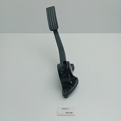 2015 Land Rover Range Rover Sport Accelerator throttle pedal 698540C
