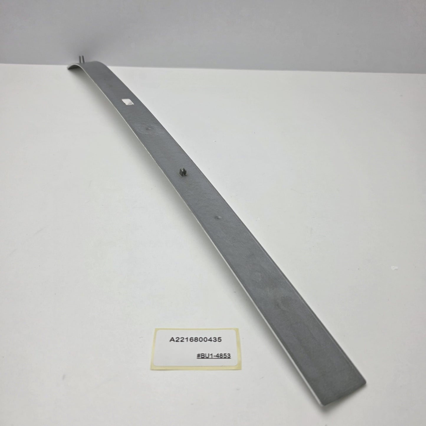 2005-2013 Mercedes-Benz S-Class Front Right Door Sill Cover A2216800435