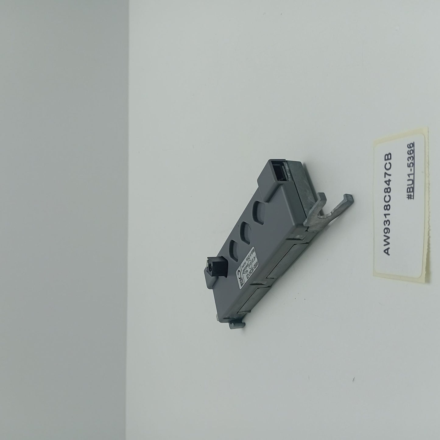 2010-2015 Jaguar XJ Antenna Amplifier Receiver AW9318C847CB