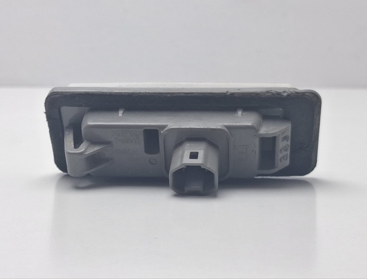 2005-2019 Toyota Hiace Front Left Indicator Lens A045053