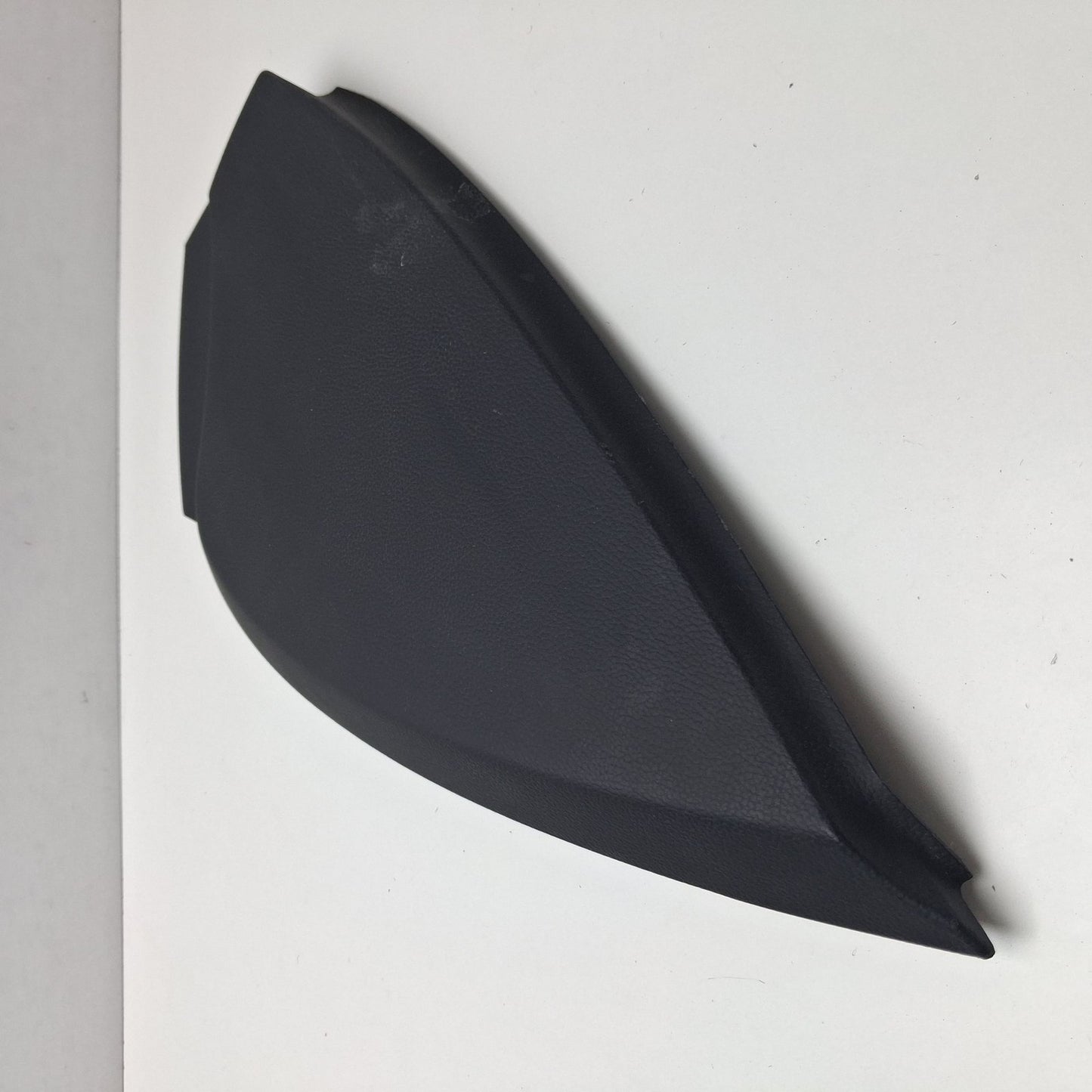 2014-2019 Cadillac CTS Instrument Panel Outer Trim Cover 105089644