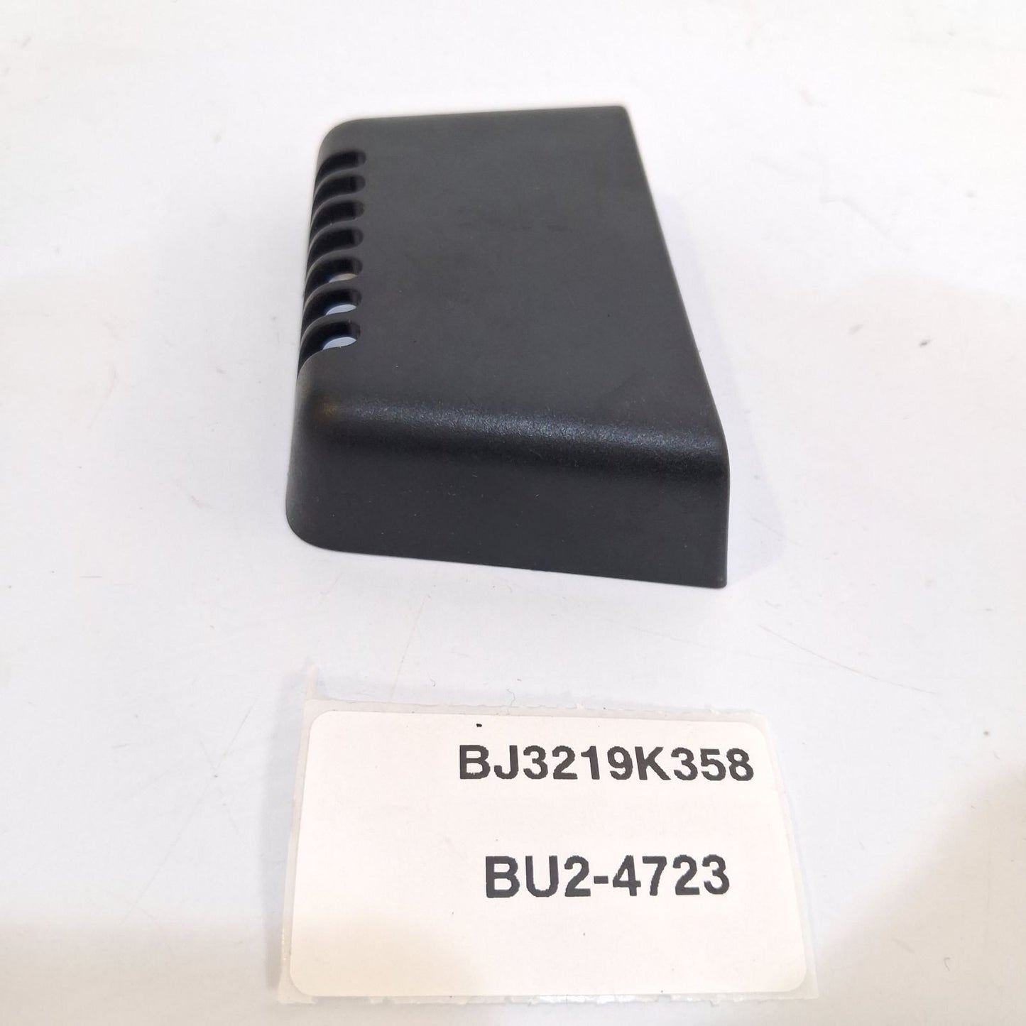 2017 Jaguar F-TYPE Humidity Temperature Sensor Cover BJ3219K358