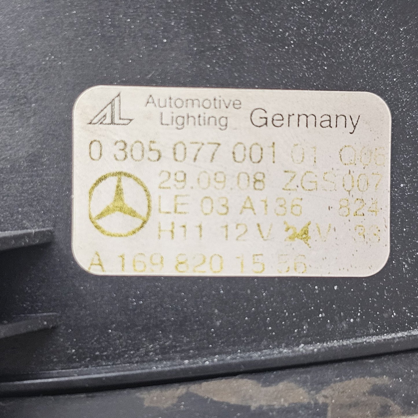 1994-2024 Mercedes-Benz E500 Front Fog Light A1698201556
