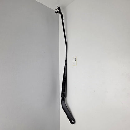 2008-2012 BMW X6 Front Right Windshield Wiper Arm 7153739
