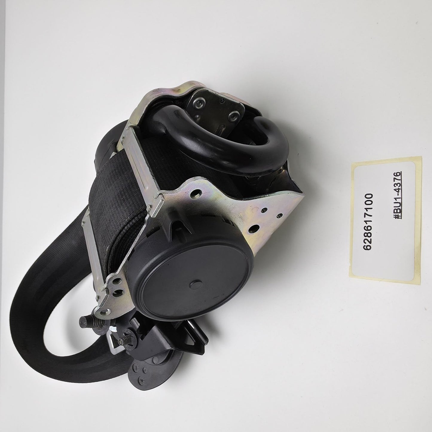 2015-2019 Land Rover Discovery Sport FRONT SEAT BELT 628617100