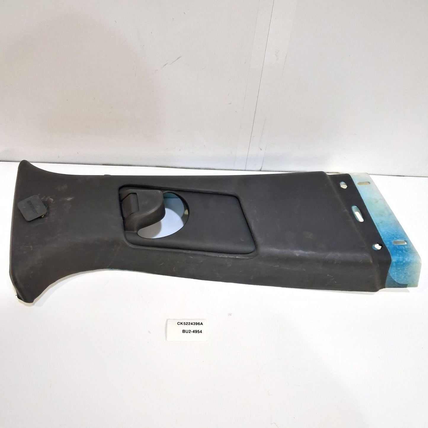 2013-2022 Land Rover Range Rover L405 Right Side Upper B Pillar Trim CK5224396A