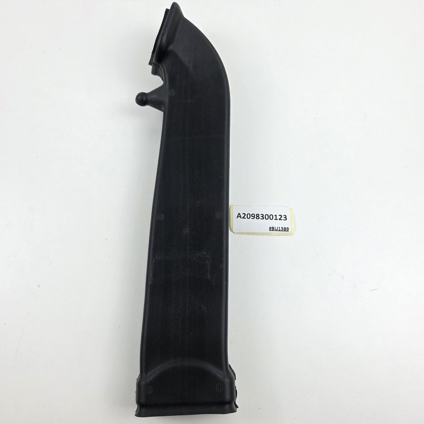 2002-2009 Mercedes-Benz CLK C209 Air Duct Guide Channel A2098300123