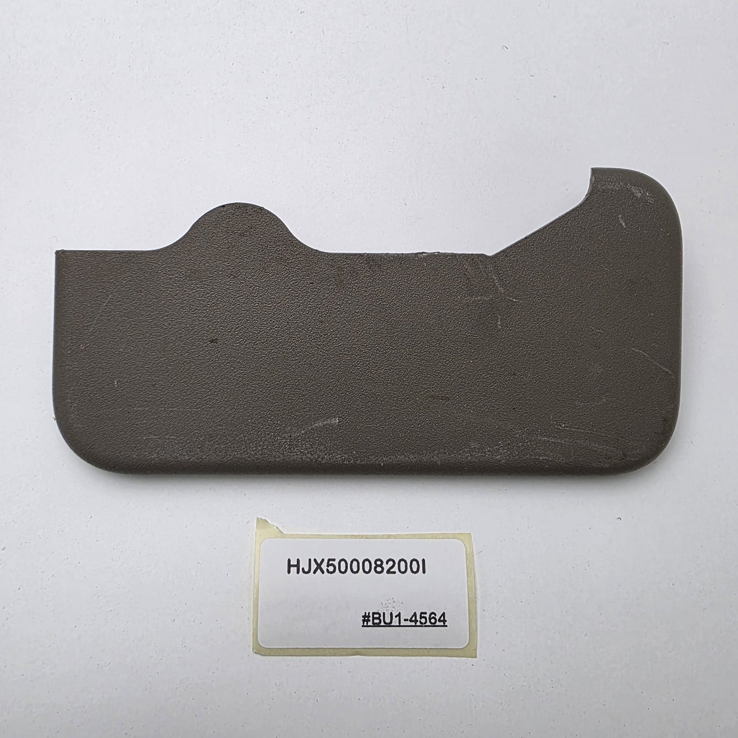 2005-2009 Land Rover Discovery 3 FRONT RIGHT SEAT END HJX50008200I