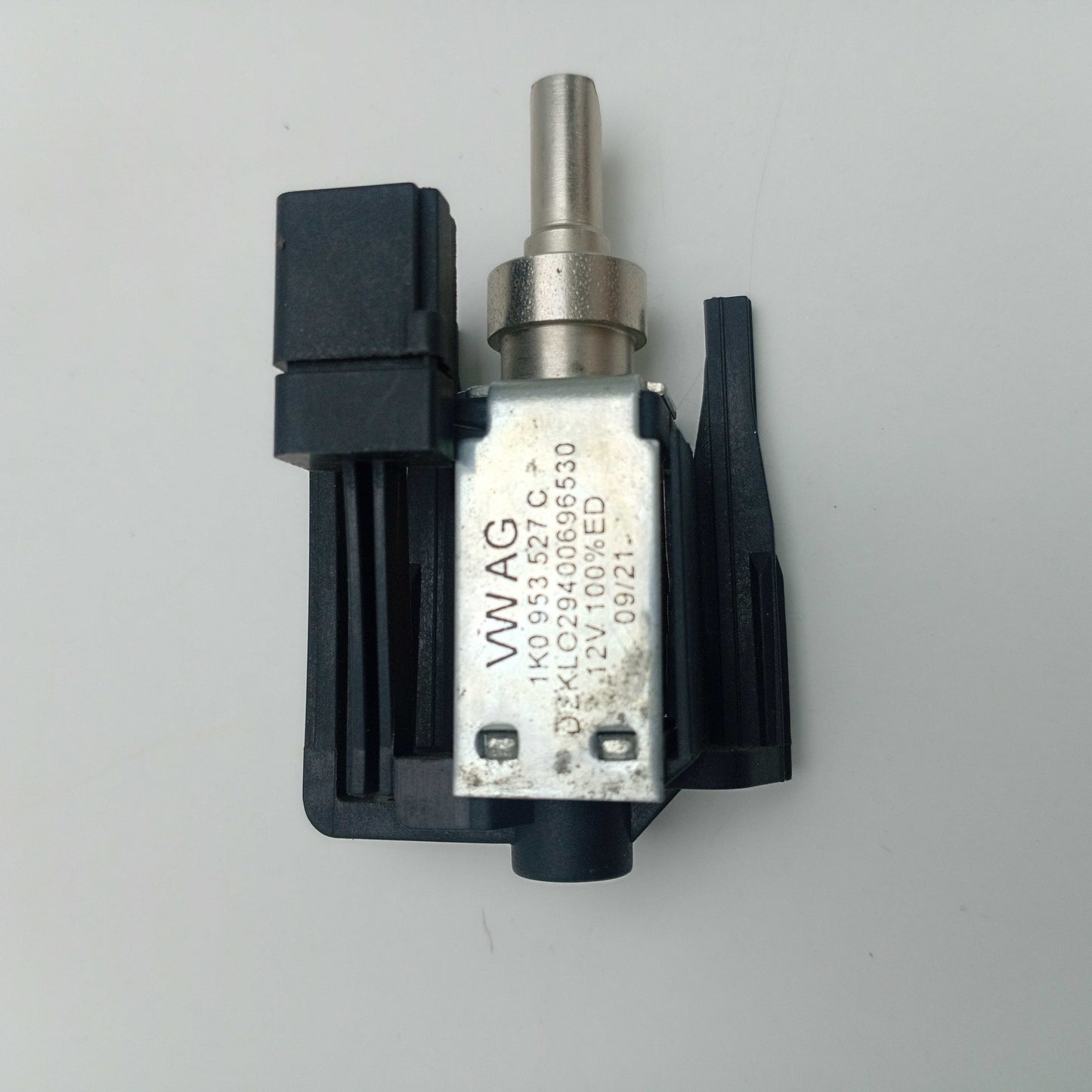 2003-2015 Volkswagen Touran Steering Column Lock Solenoid 1K0953527C