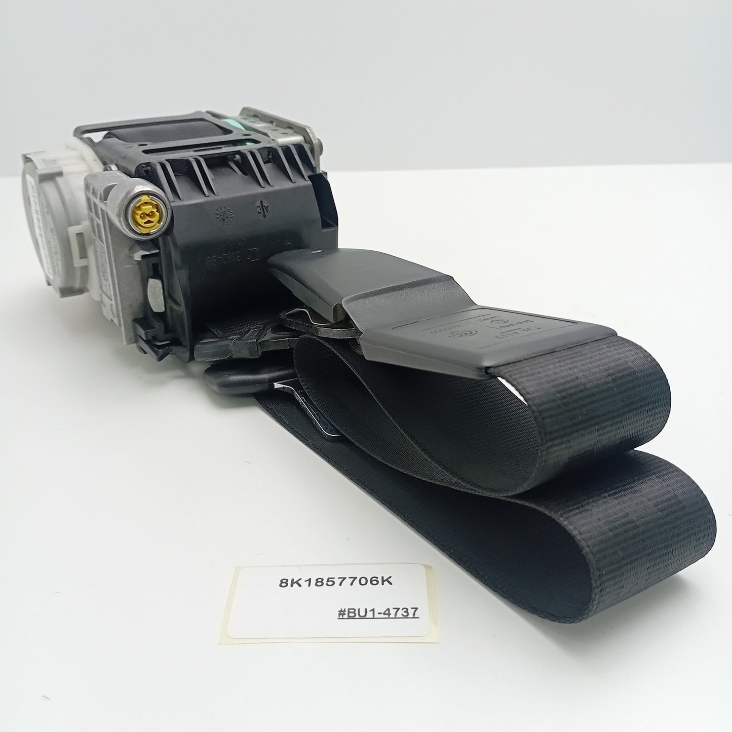 2007-2016 Audi A4 Front Right Seat Safety Belt 8K1857706K