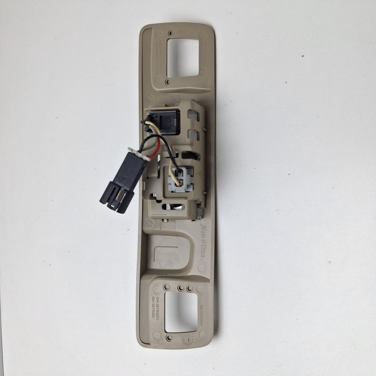 2014-2016 Cadillac SRX Rear Seat Reading & Courtesy Lamp Assembly 22972043