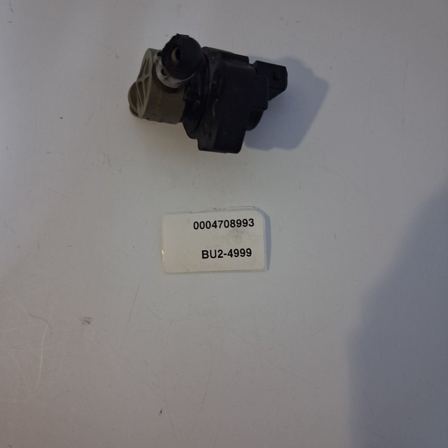 2012-2014 Mercedes-Benz C250 Vapor Canister Purge Solenoid 0004708993