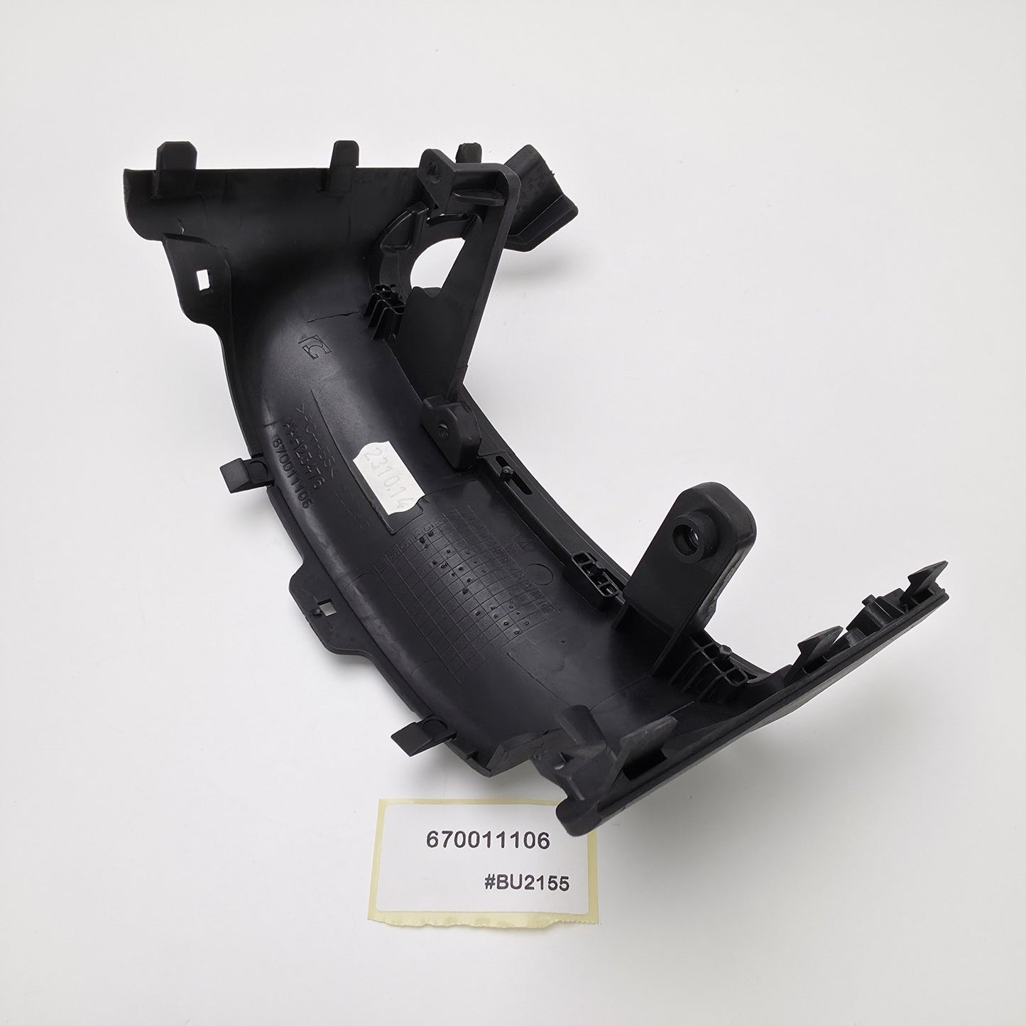 2013-2019 Maserati Levante STEERING COLUMN TRIM HOUSING 670011106