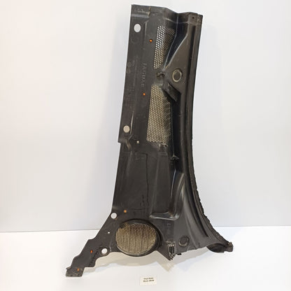 2019 Jaguar XJ Cowl Vent Panel F021B45