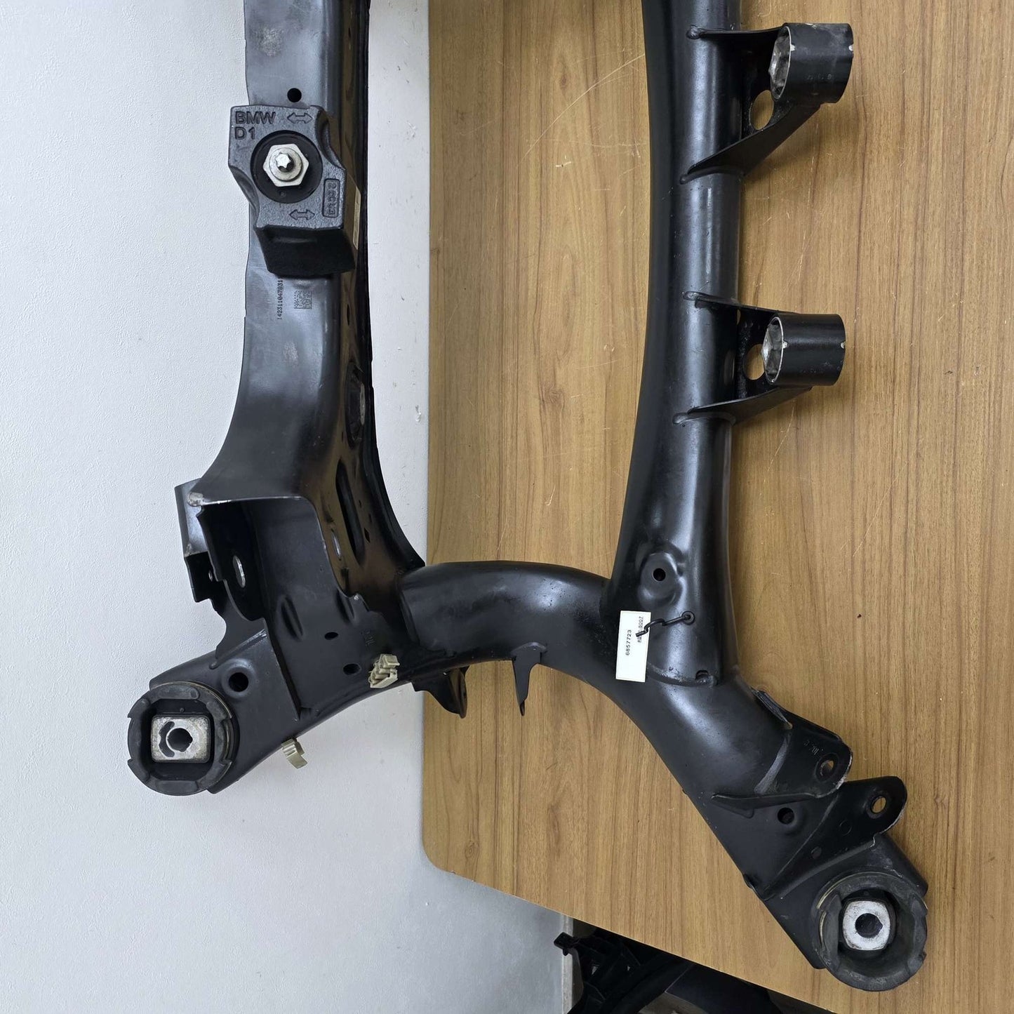 2012-2015 BMW F30 Rear Axle Subframe Suspension Support Carrier 6857723