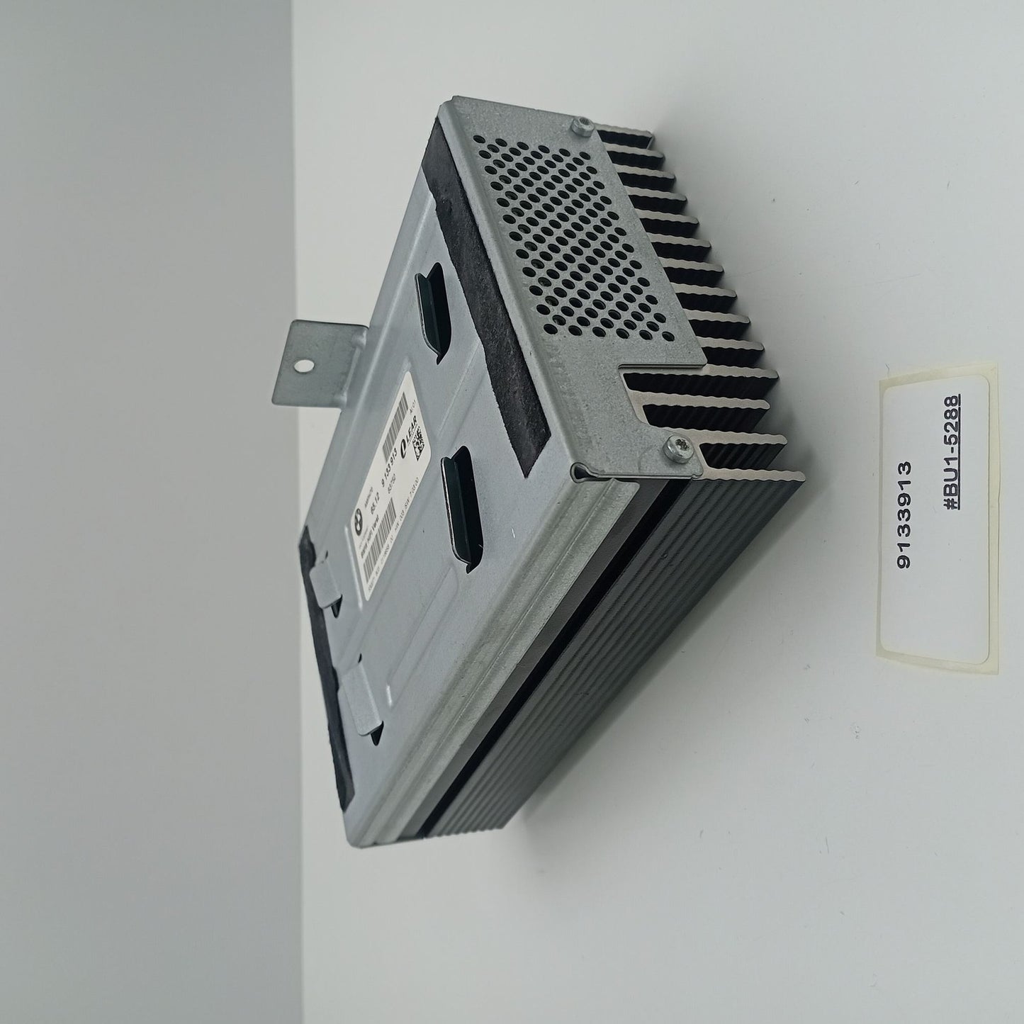 2006-2013 BMW X5 Radio Audio Amplifier 9133913