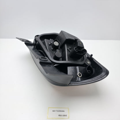 2012-2017 Fiat 500 Tail Light Assembly Right 68172250AA