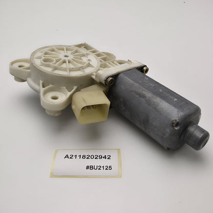 2003-2009 Mercedes-Benz E500 Front Left Window Motor A2118202942
