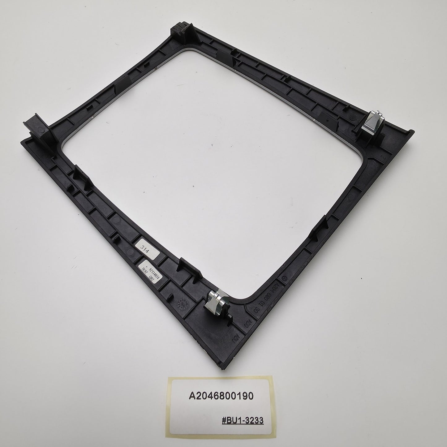 2007-2011 Mercedes-Benz C-Class COVER GEARSHIFT MECHANISM A2046800190