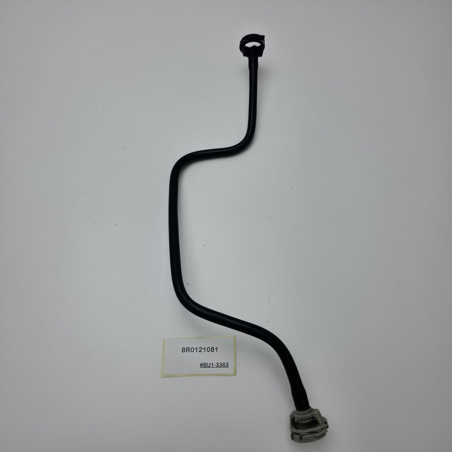 2009-2017 Audi Q5 Expansion Tank Hose 8R0121081