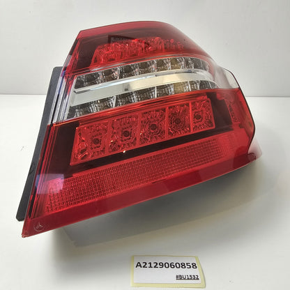 2010-2013 Mercedes-Benz E400 Passenger Side Rear Tail Light A2129060858