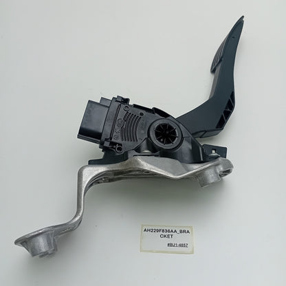 2002-2012 Land Rover Range Rover Accelerator Pedal AH229F836AA