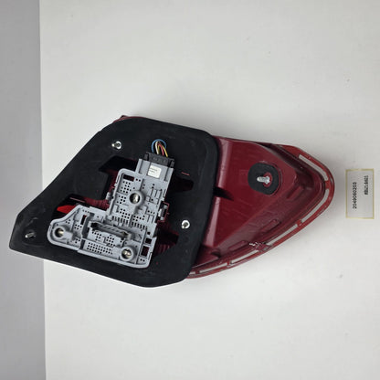 2007-2014 Mercedes-Benz W204 Tail Lamp Assembly 2049060203