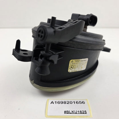 2006-2010 Mercedes-Benz W204 Front Right Fog Light A1698201656