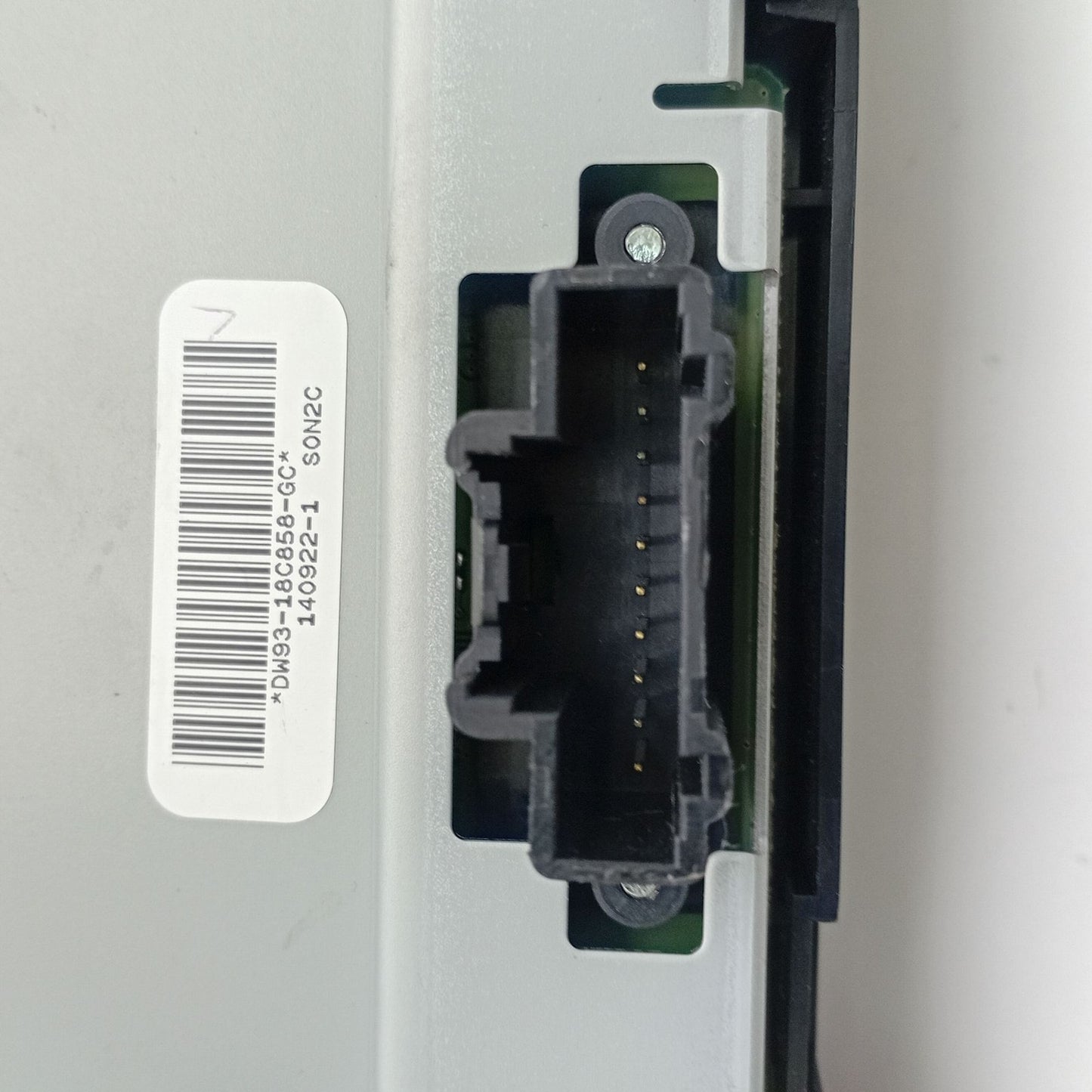2013-2017 Jaguar XJ Radio Audio Equipment DW9318C858GC