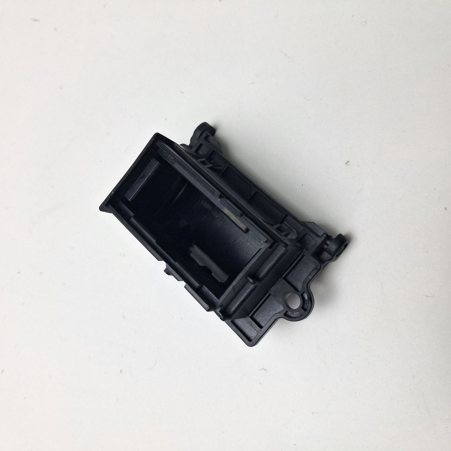 2008-2020 Mercedes-Benz GLE Bracket 2025402373