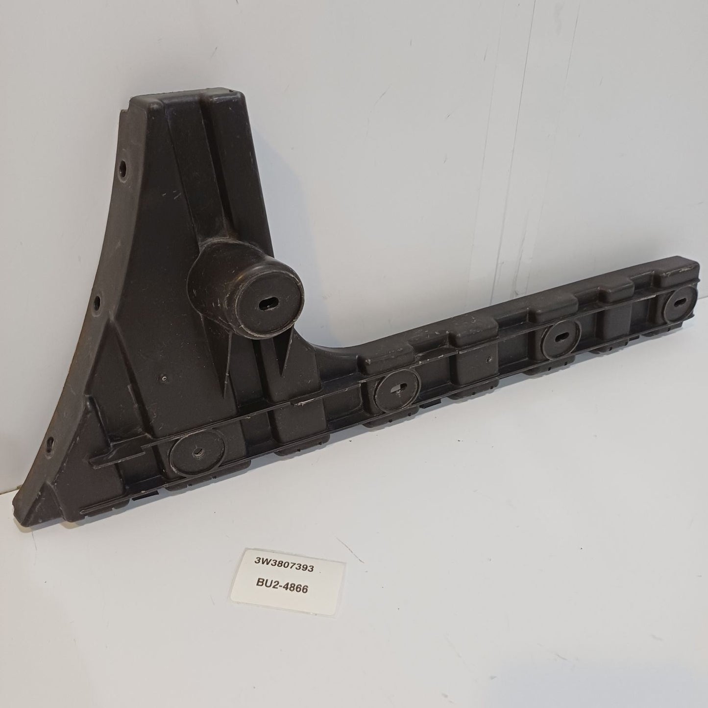 2011-2018 Bentley Continental GT Bumper Bracket Left Rear 3W3807393