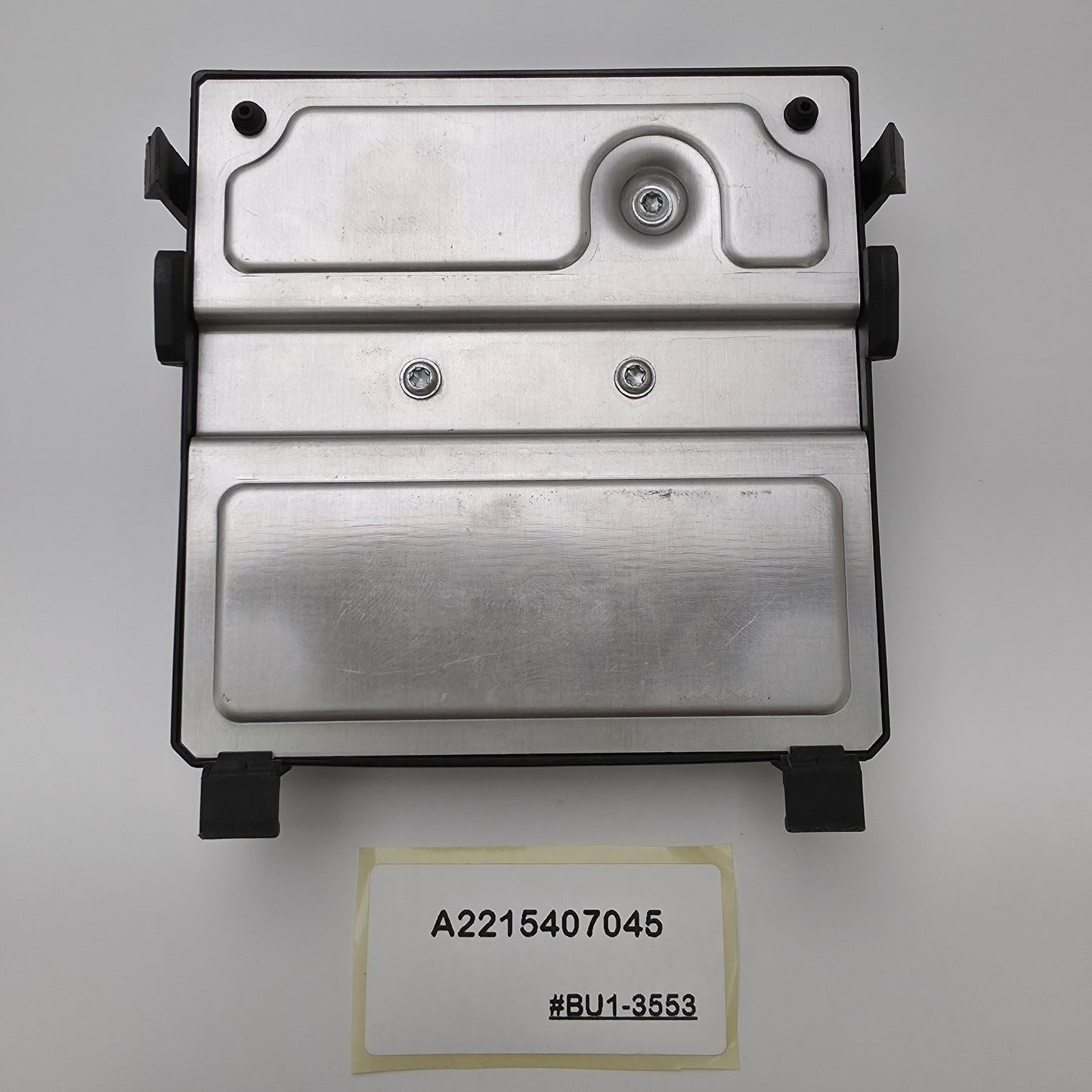 2007-2014 Mercedes-Benz W221 Central Gateway Module A2215407045