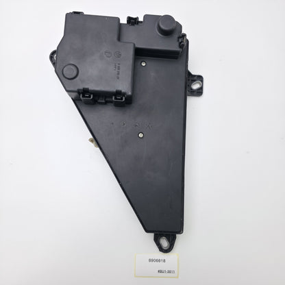 2006-2010 BMW 530i REAR POWER FUSE BOX RELAY 6906618