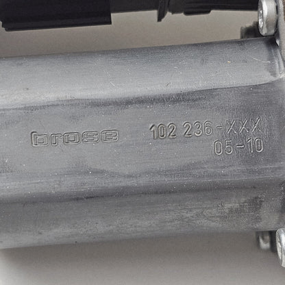2003-2010 Volkswagen Touareg Rear Door Window Motor 7L0959794A