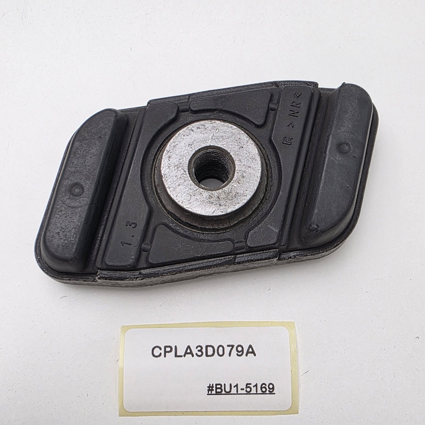 2013-2022 Land Rover Range Rover Sport ENGINE MOUNT CPLA3D079A