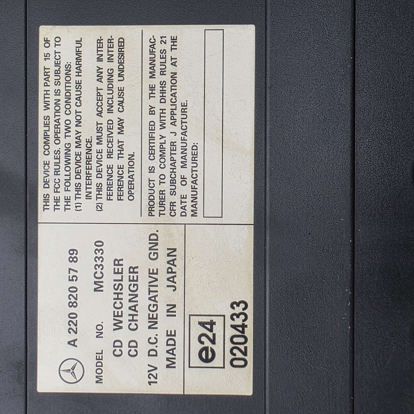 2003-2008 Mercedes-Benz CLK500 CD Changer A2208205789