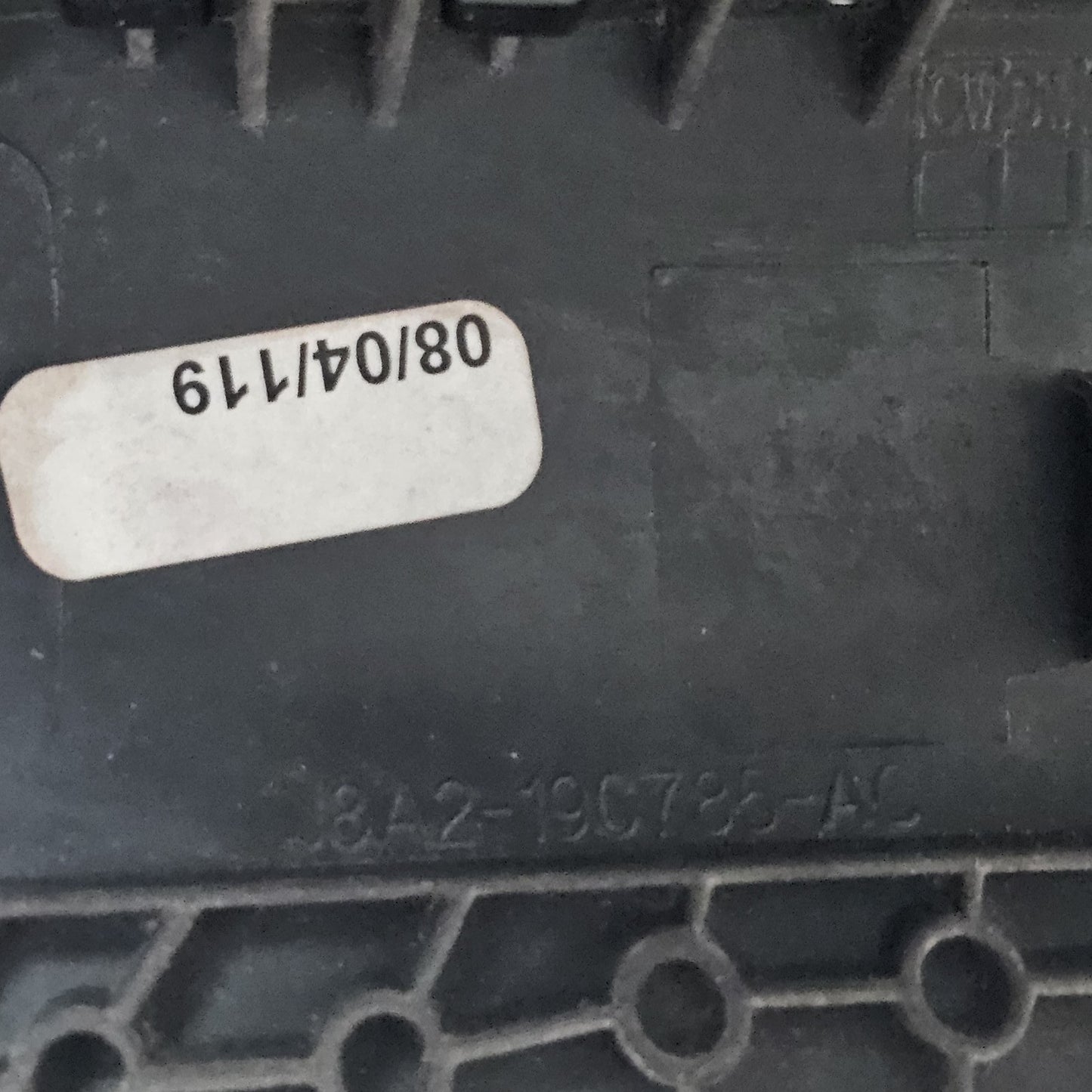 2018-2023 Range Rover Velar Rear Center Console Air Vent Trim J8A219C785AC