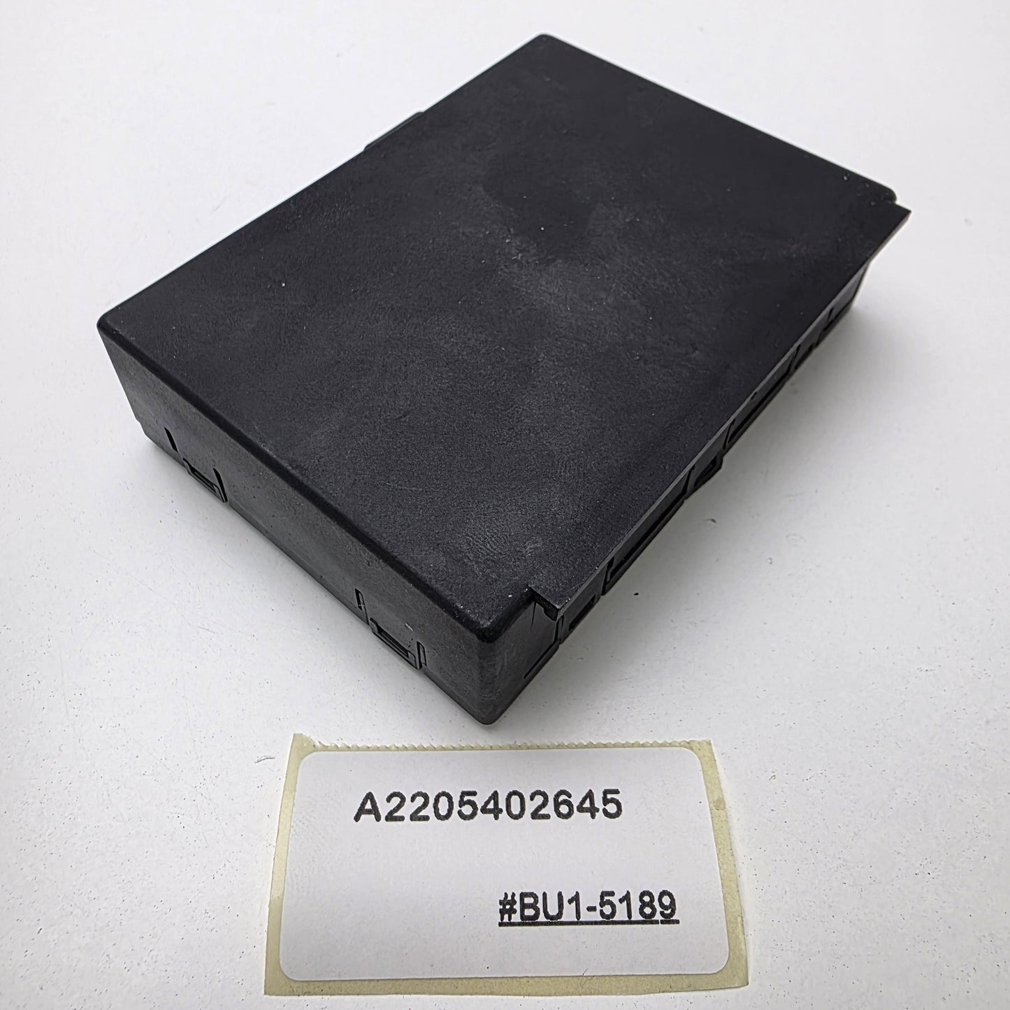 2003-2006 Mercedes-Benz W220 Zentrales Gateway Control Module A2205402645