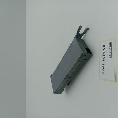 2010-2015 Jaguar XJ Antenna Amplifier Receiver AW9318C847CB