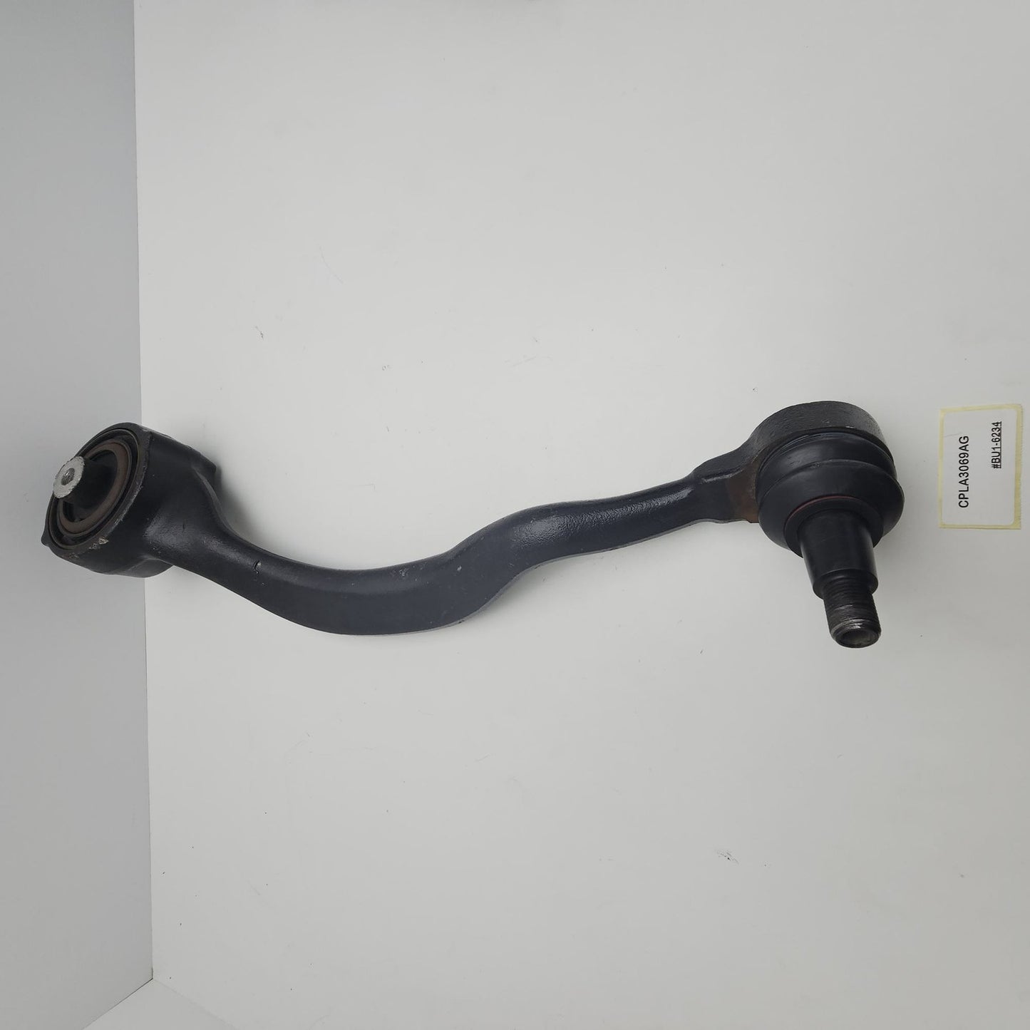 2012-2023 Land Rover Defender Hydraulic Bush CPLA3069AG