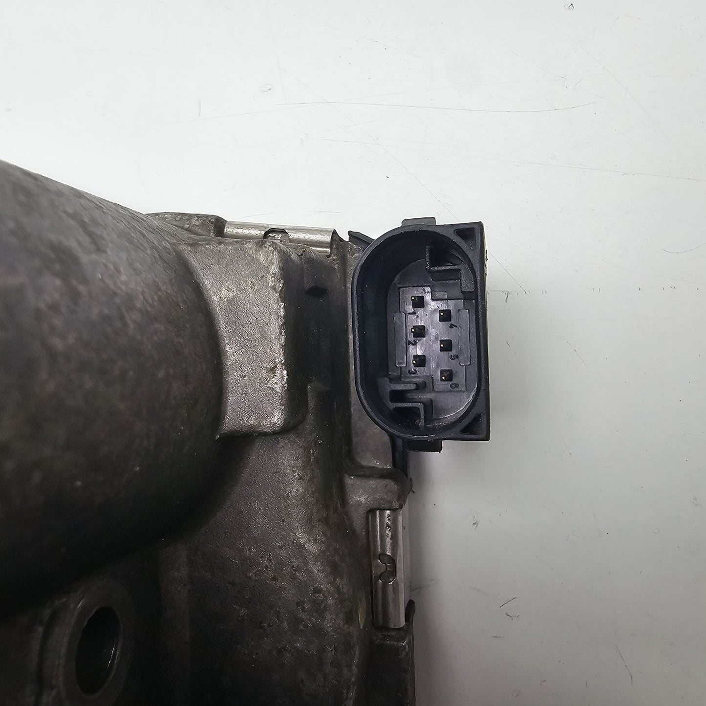 2007-2016 Mercedes-Benz G65 AMG Throttle Body A2751410625