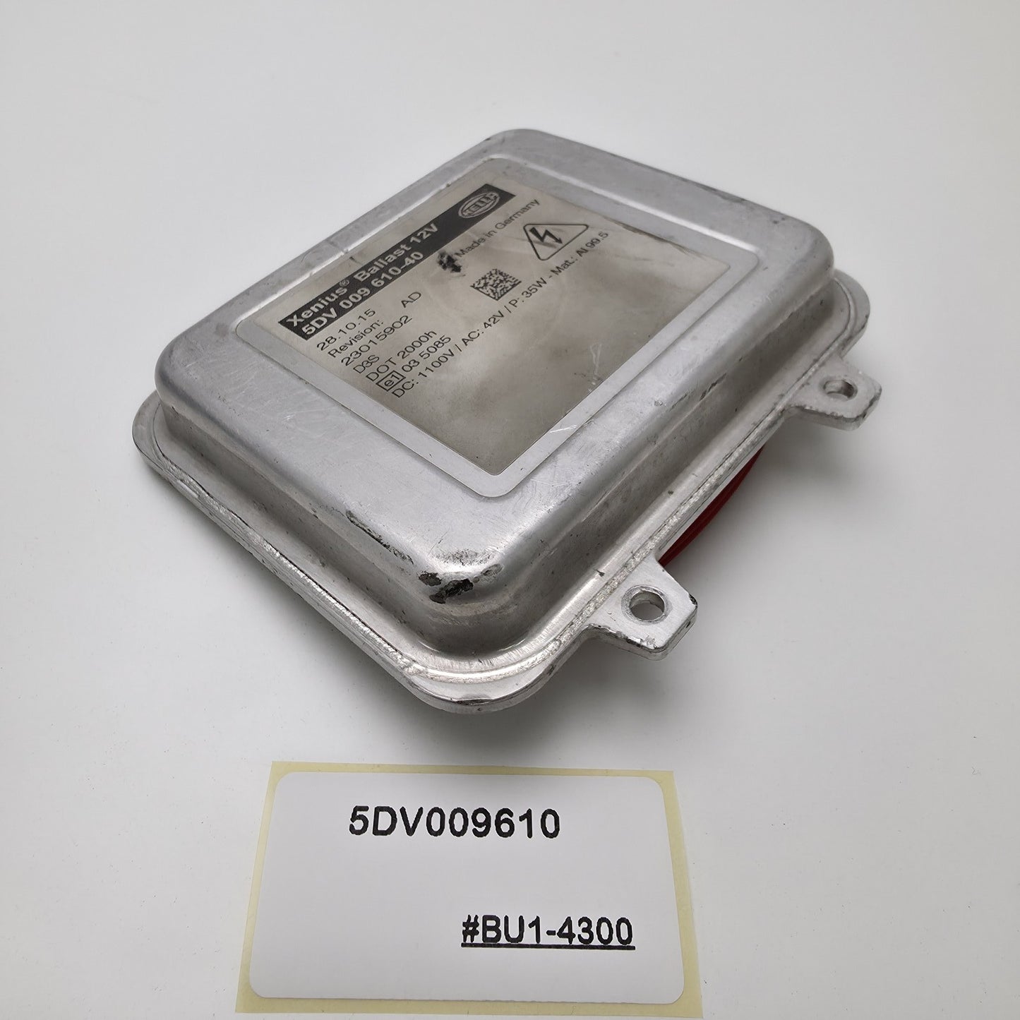 2010-2013 Mercedes Sprinter Xenon Headlight Ballast Control Unit 5DV009610