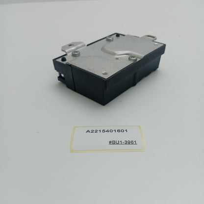 2007-2014 Mercedes-Benz C-Class FUEL PUMP CONTROL UNIT A2215401601