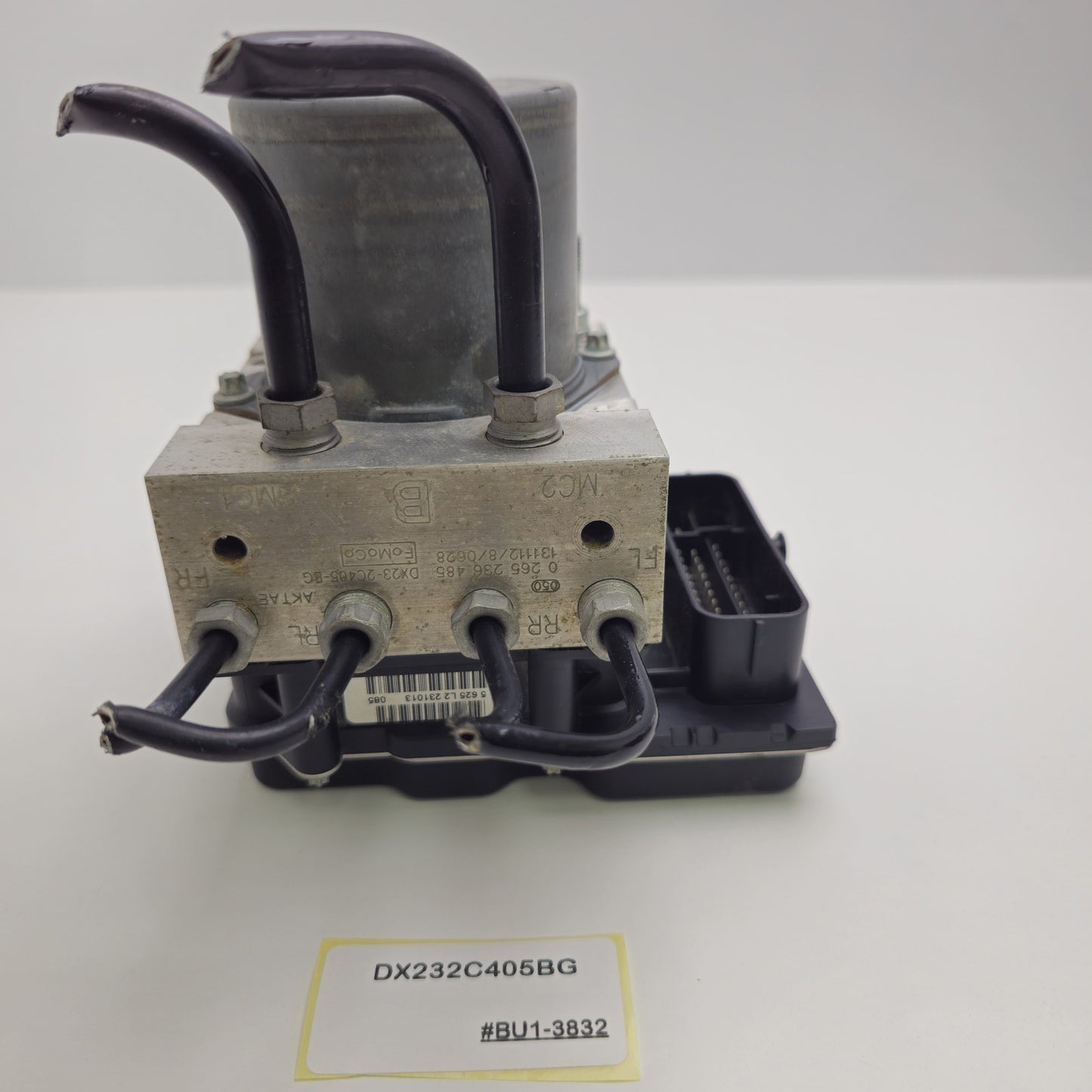 2013-2015 Jaguar XF ABS Pump Module DX232C405BG