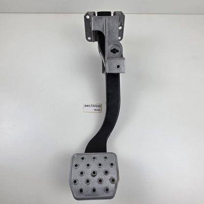 2006-2018 Bentley Continental GTC Brake Pedal 3W1723150