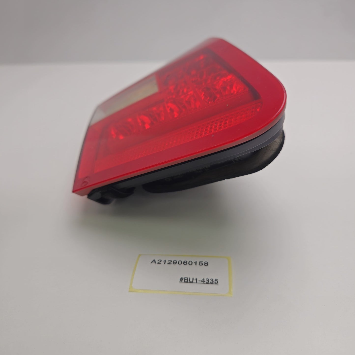 2010-2013 Mercedes-Benz W212 Inner tail light A2129060158